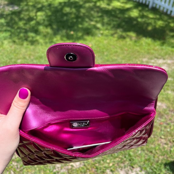 CHANEL RARE VINTAGE CLUTCH - Picture 14 of 16